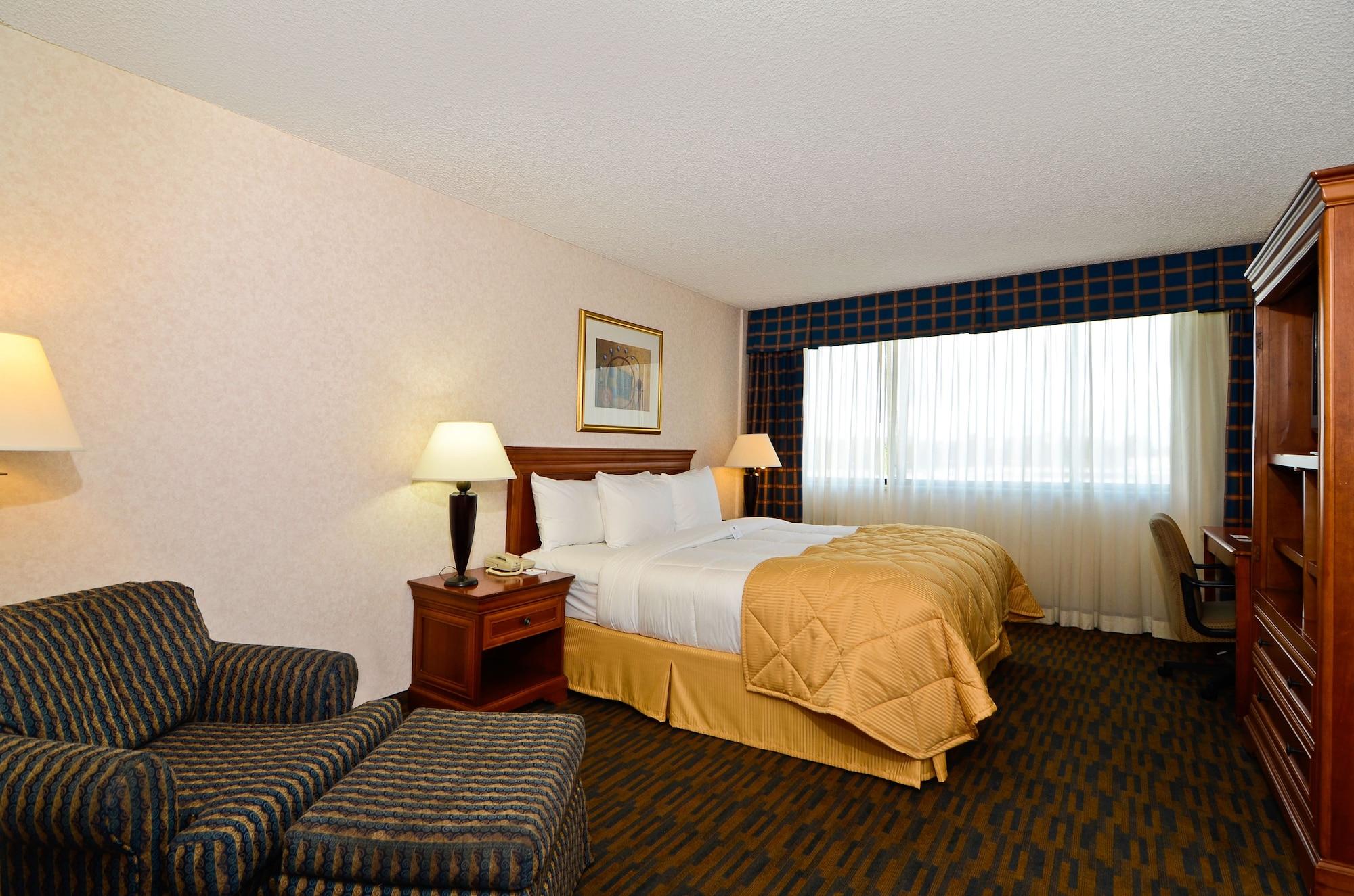 Clarion Hotel Concord-Walnut Creek Exterior photo