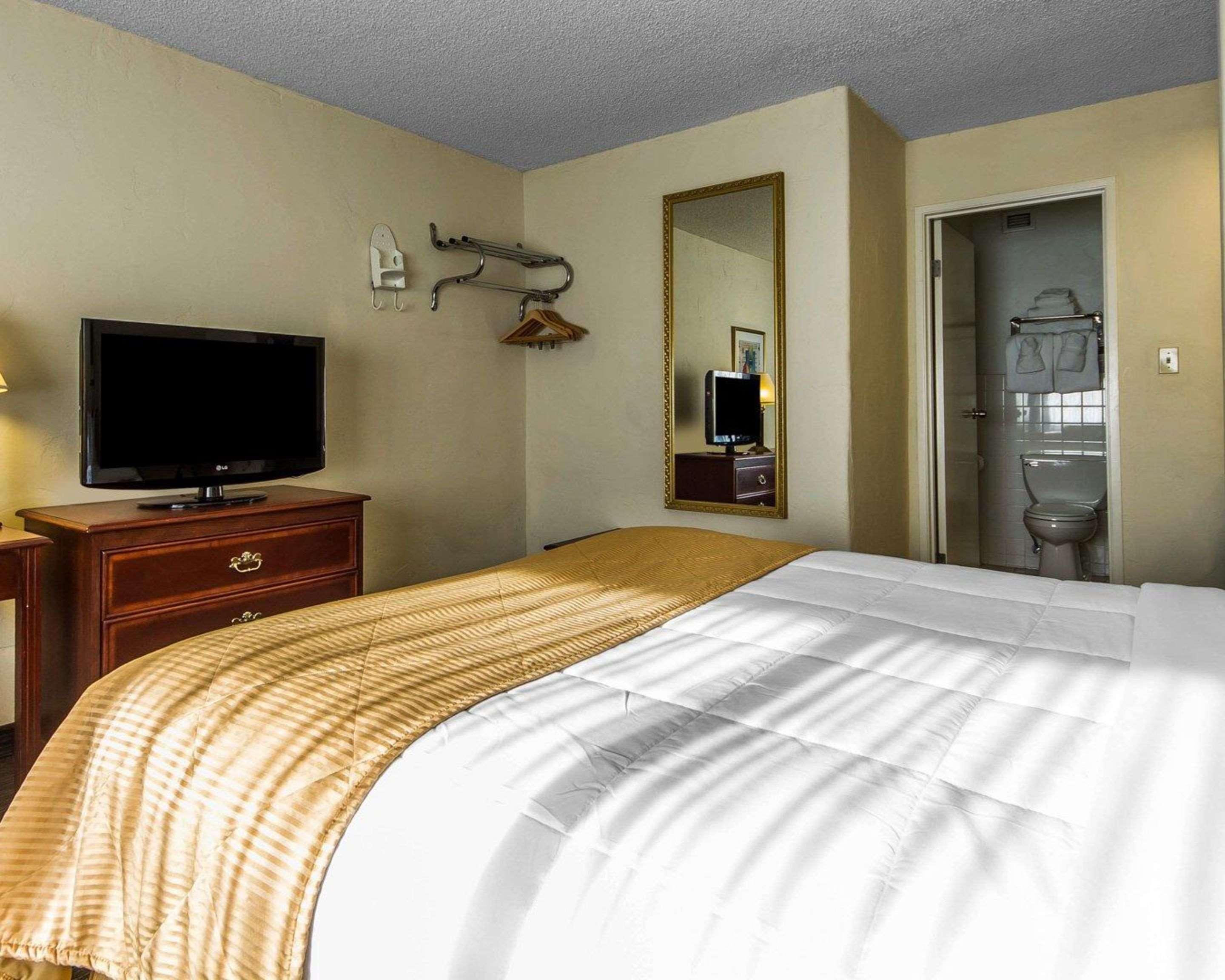 Clarion Hotel Concord-Walnut Creek Exterior photo