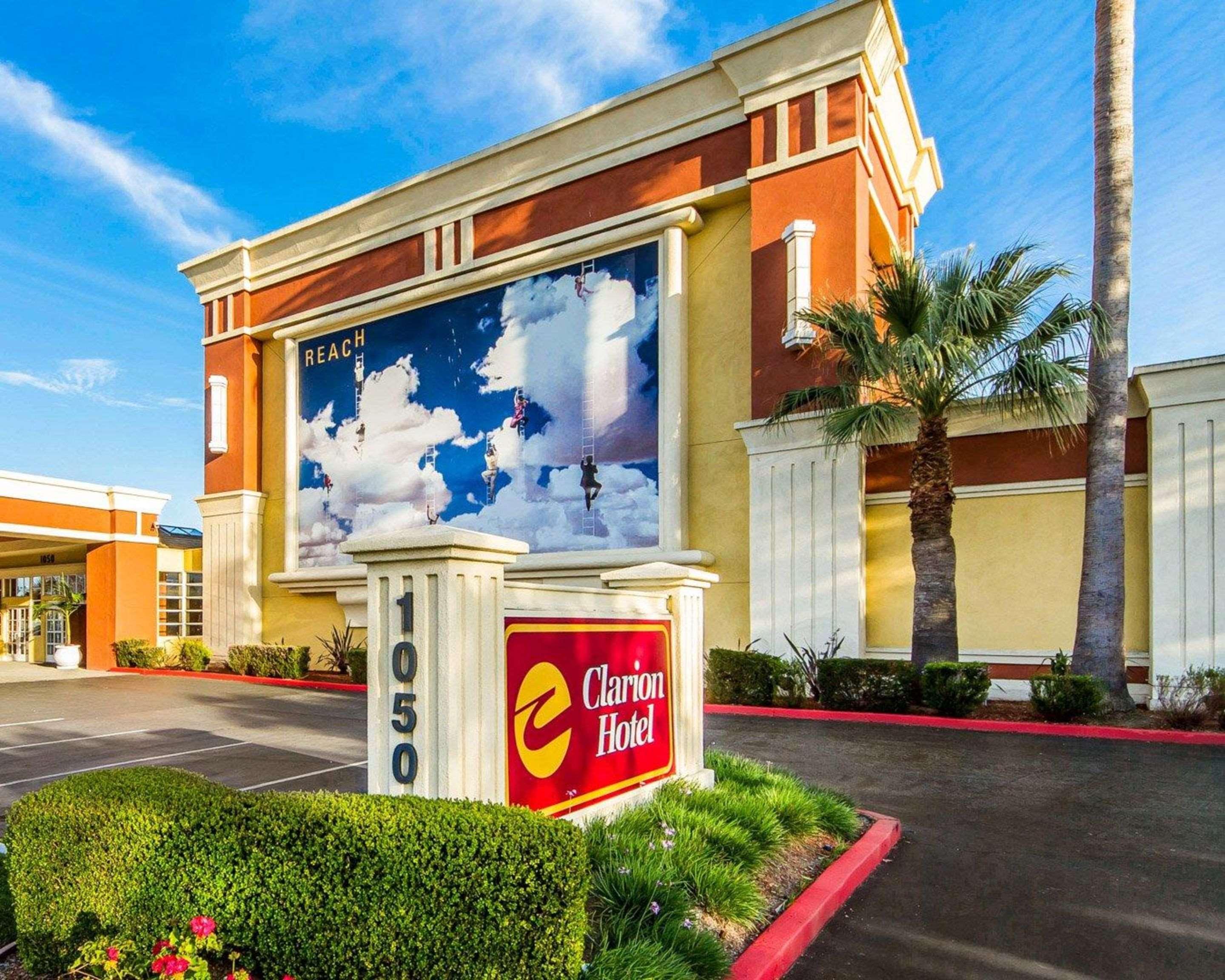 Clarion Hotel Concord-Walnut Creek Exterior photo