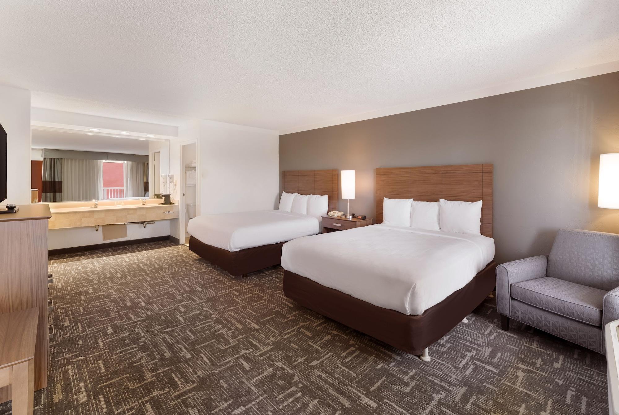 Clarion Hotel Concord-Walnut Creek Exterior photo