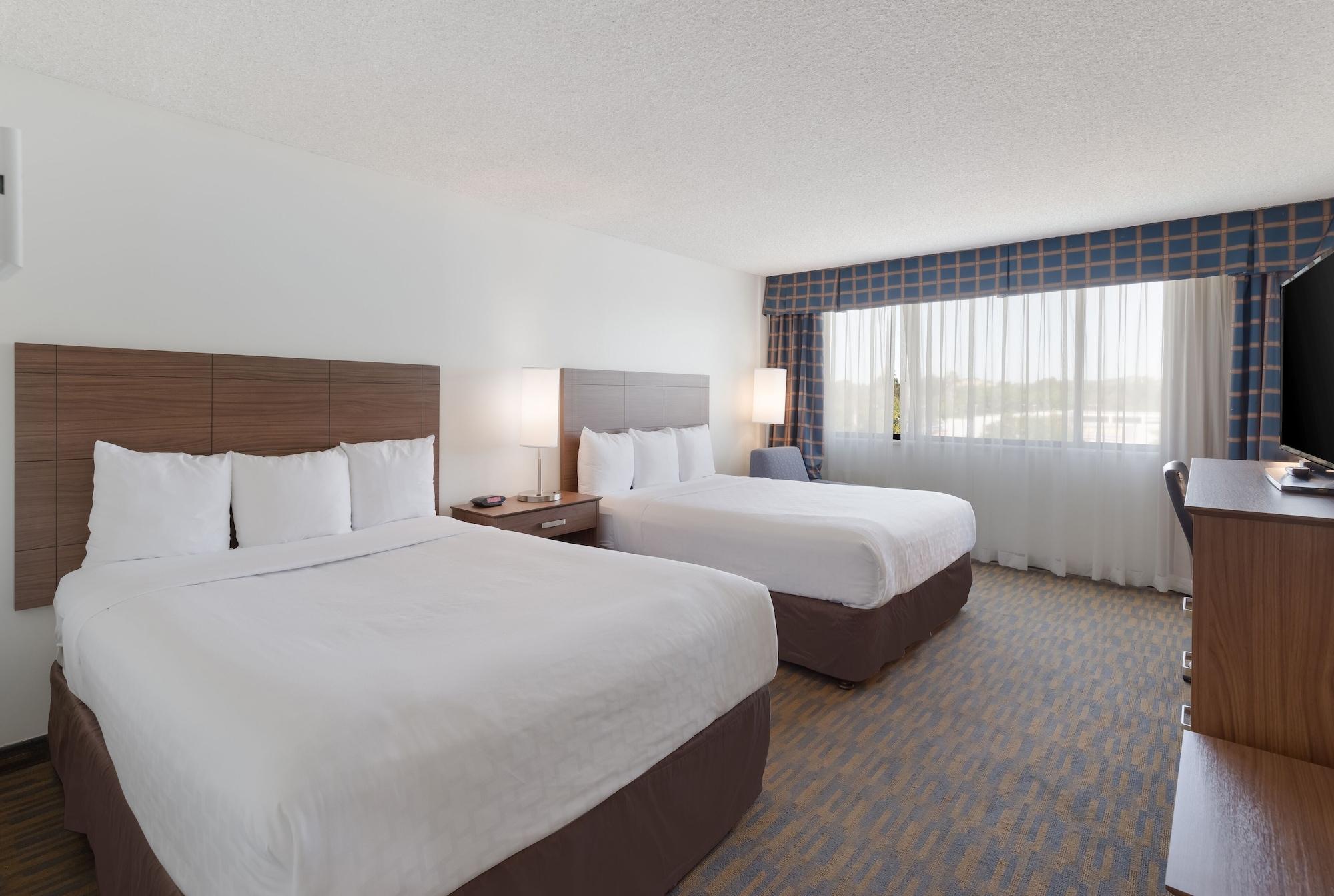 Clarion Hotel Concord-Walnut Creek Exterior photo